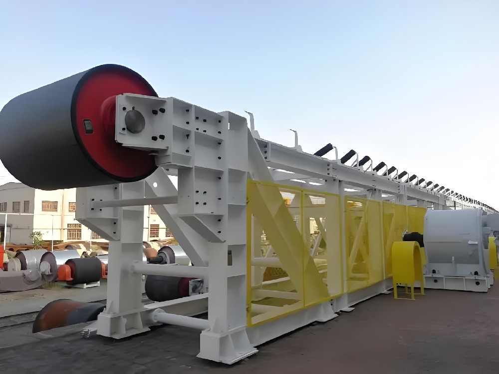 高效拆裝式無(wú)基礎(chǔ)可伸縮帶式輸送機(jī)